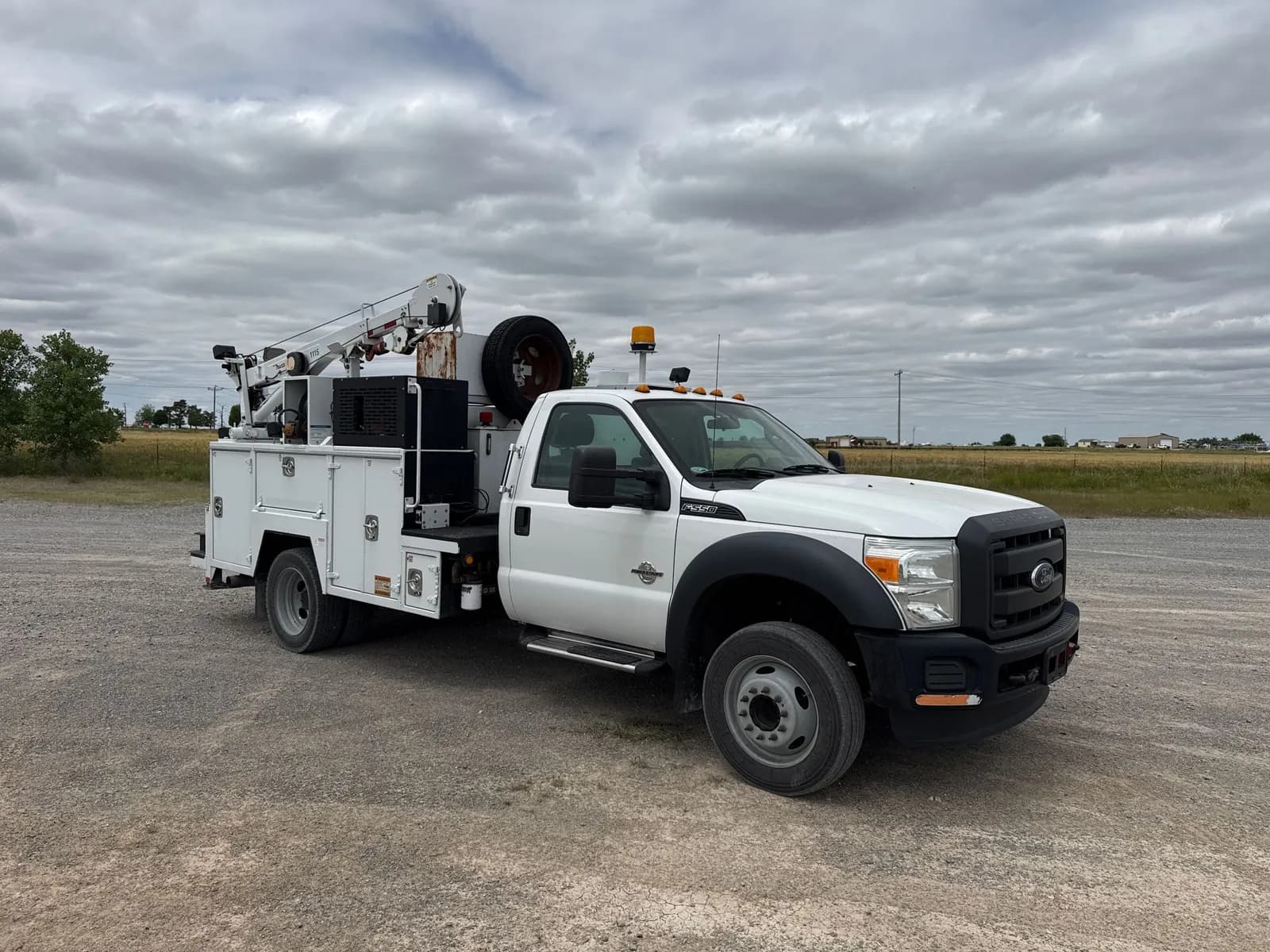 2015 Ford F-550 Chassis - Chassis