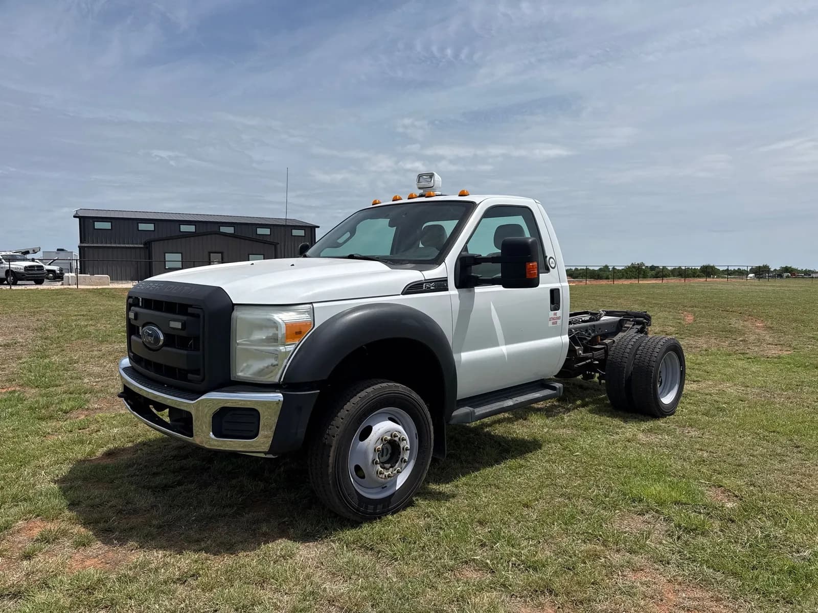 2016 Ford F-450 Chassis - Flatbed