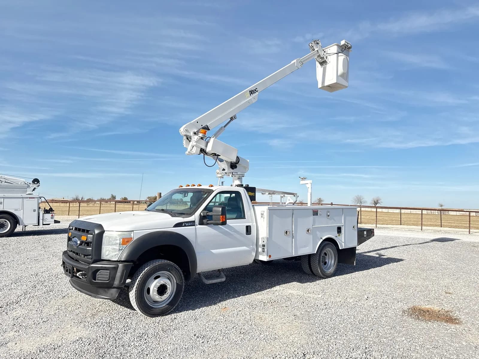 2015 Ford F-450 Chassis - Chassis