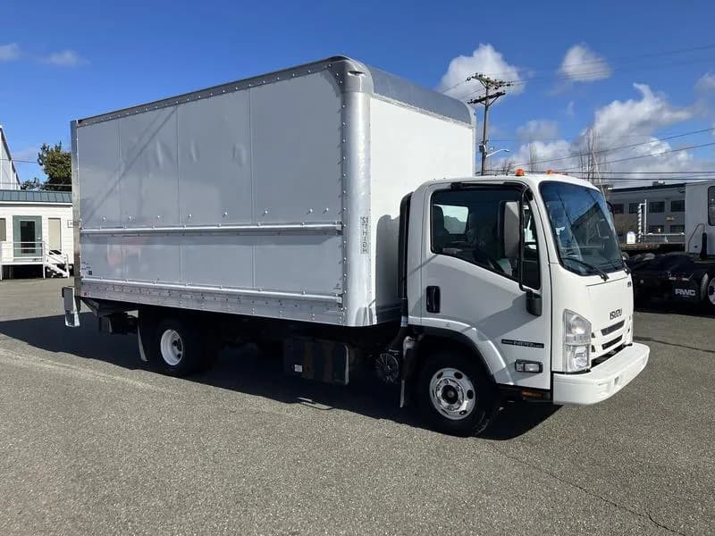 2021 Isuzu NPR-HD