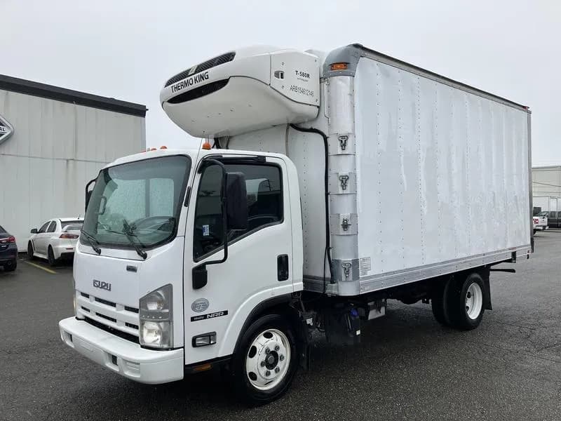 2015 Isuzu NRR