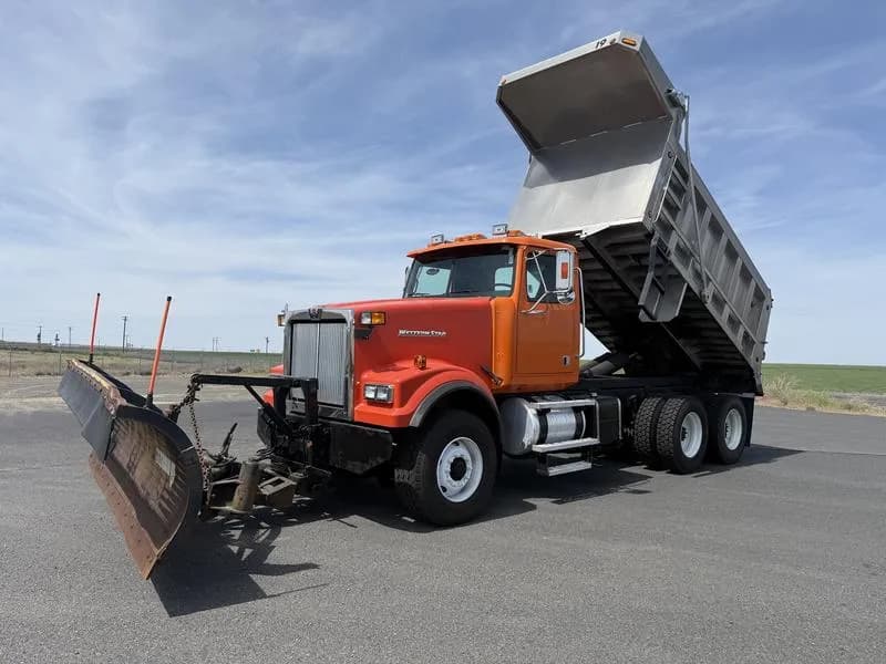 2010 Western Star 4900EX - Day Cab