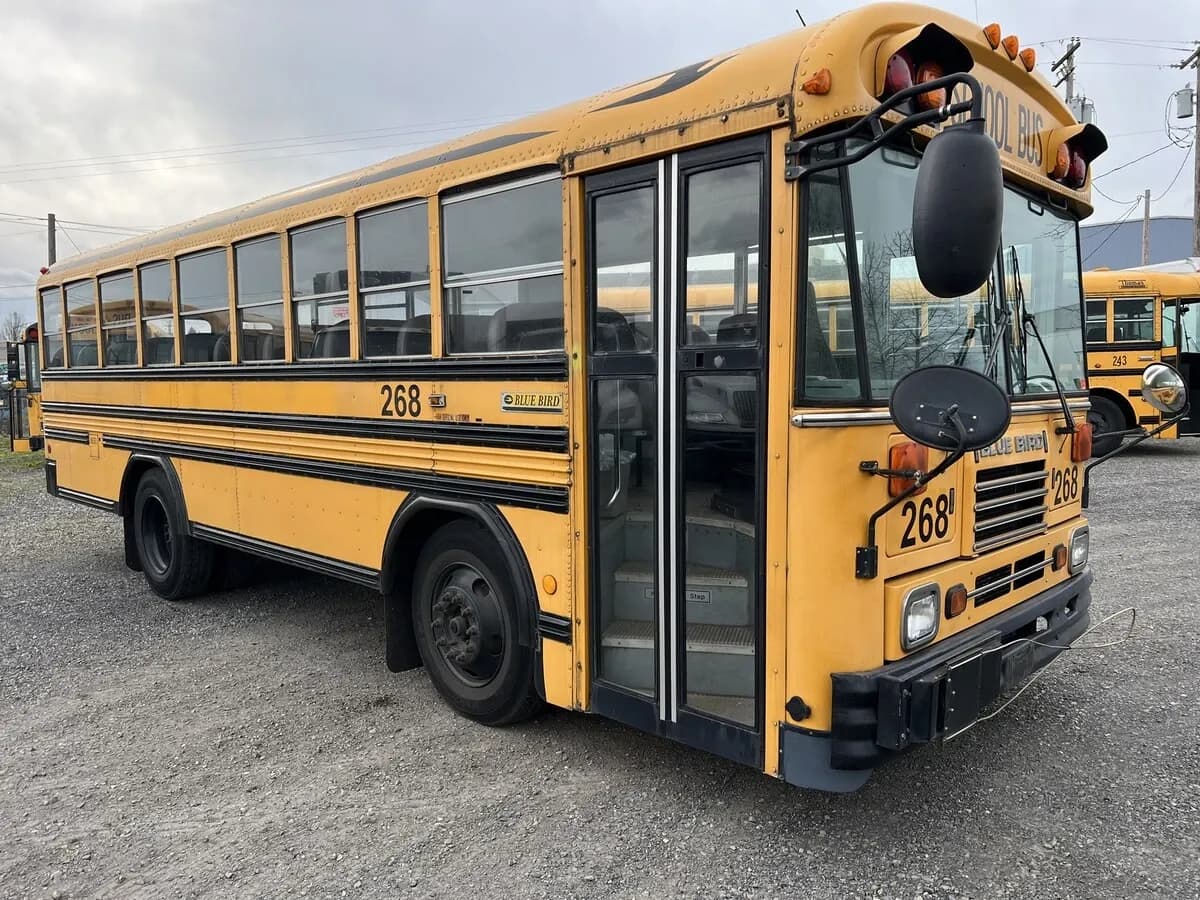 2003 Blue Bird TC FE - Passenger Bus / Shuttle Bus / SUV