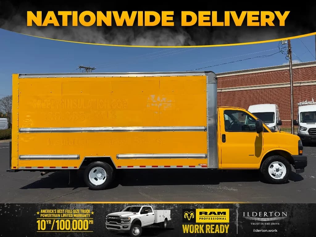 2020 GMC Savana 3500 - Box