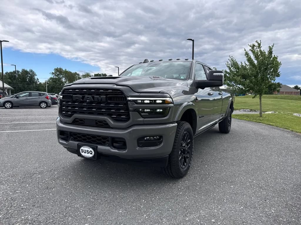 2026 Ram 3500 Crew Cab