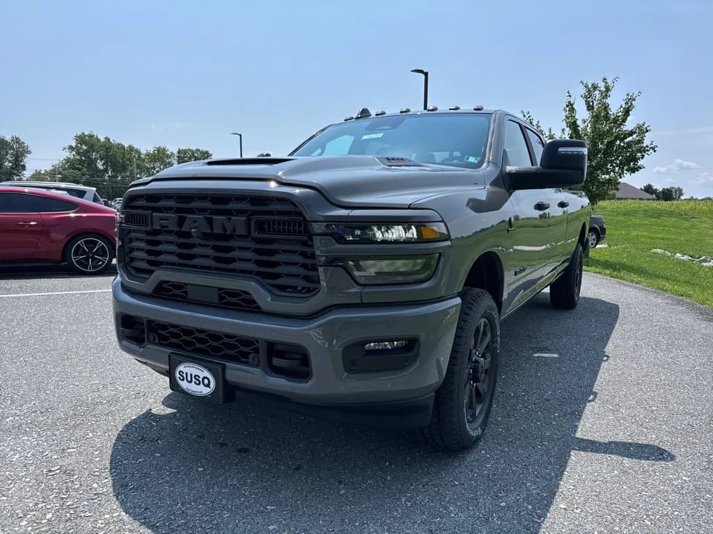 2026 Ram 3500 Crew Cab - Pickup