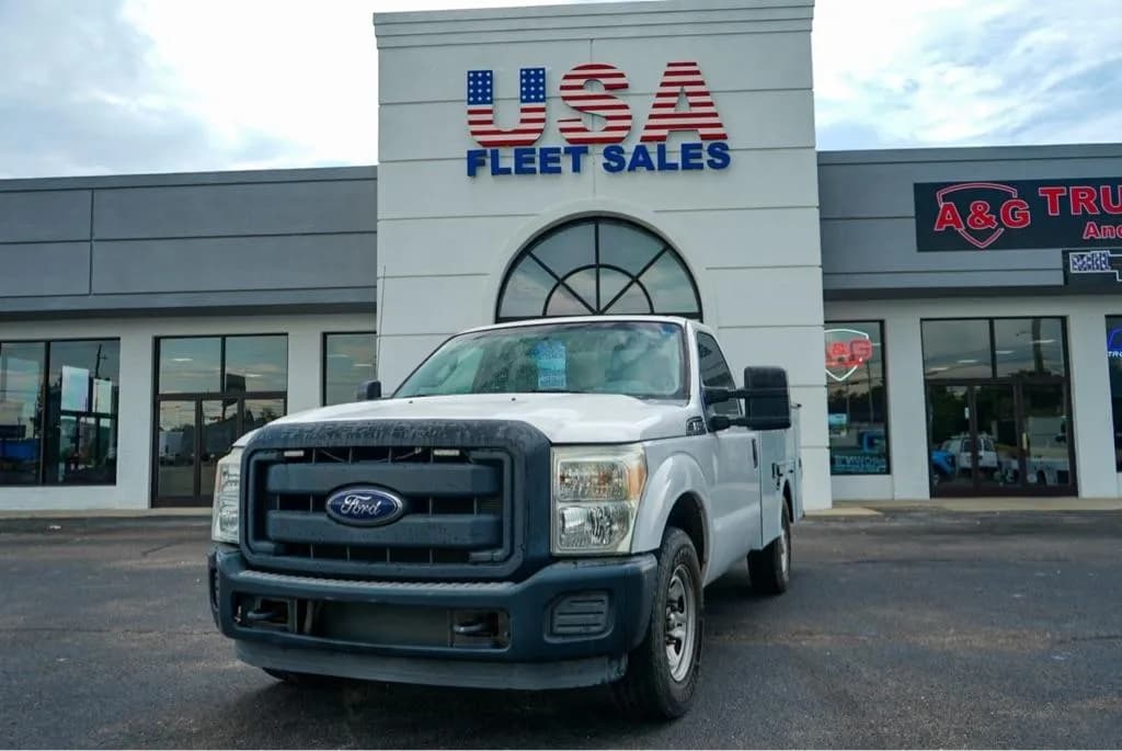 2015 Ford F-250 SD XLT - Pickup