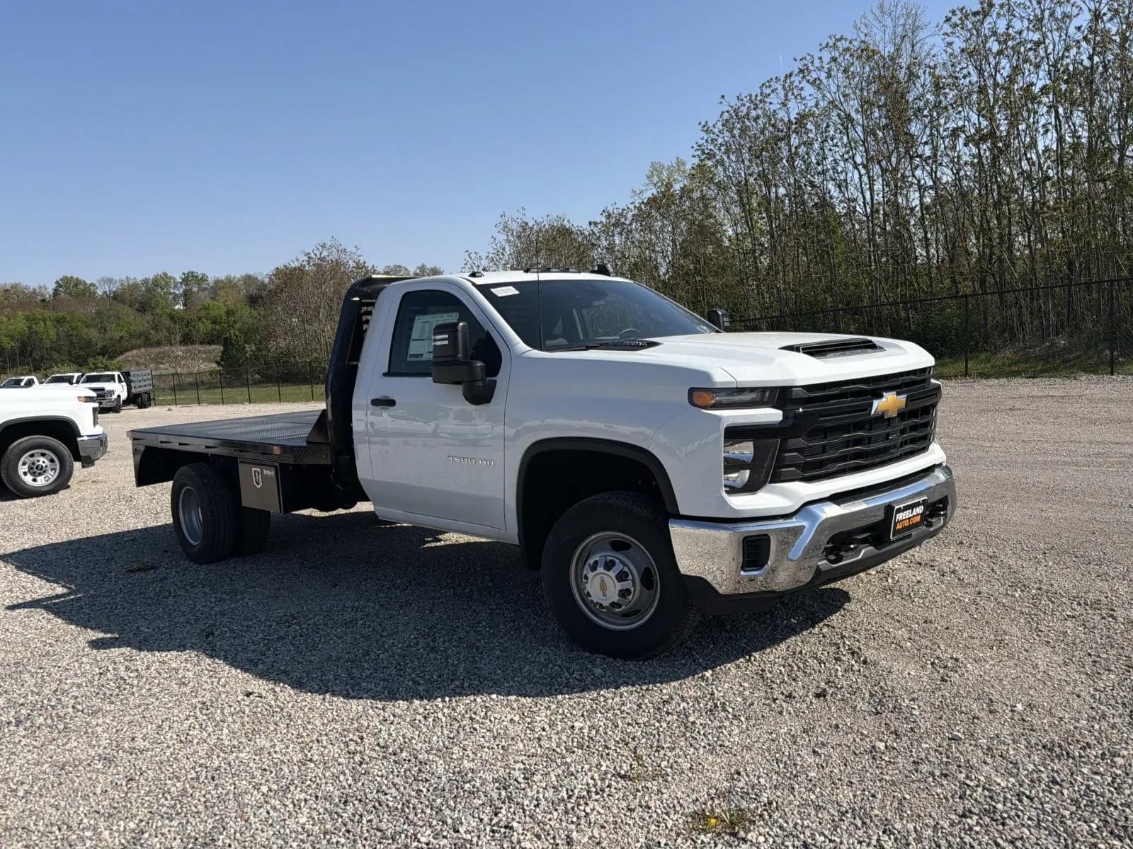 2025 Chevrolet Silverado 3500 - Flatbed