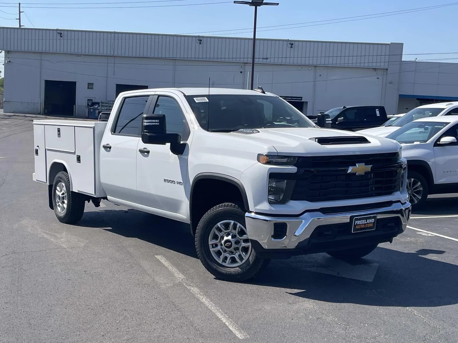 2026 Chevrolet Silverado 2500 Crew Cab - Service