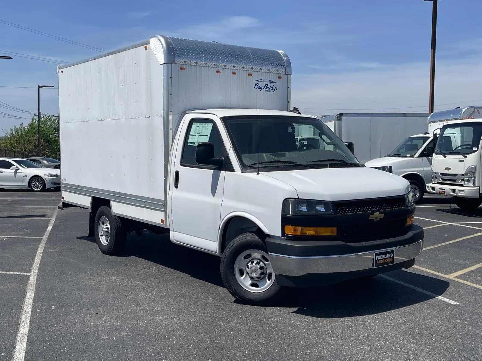 2025 Chevrolet Express 3500 - Box