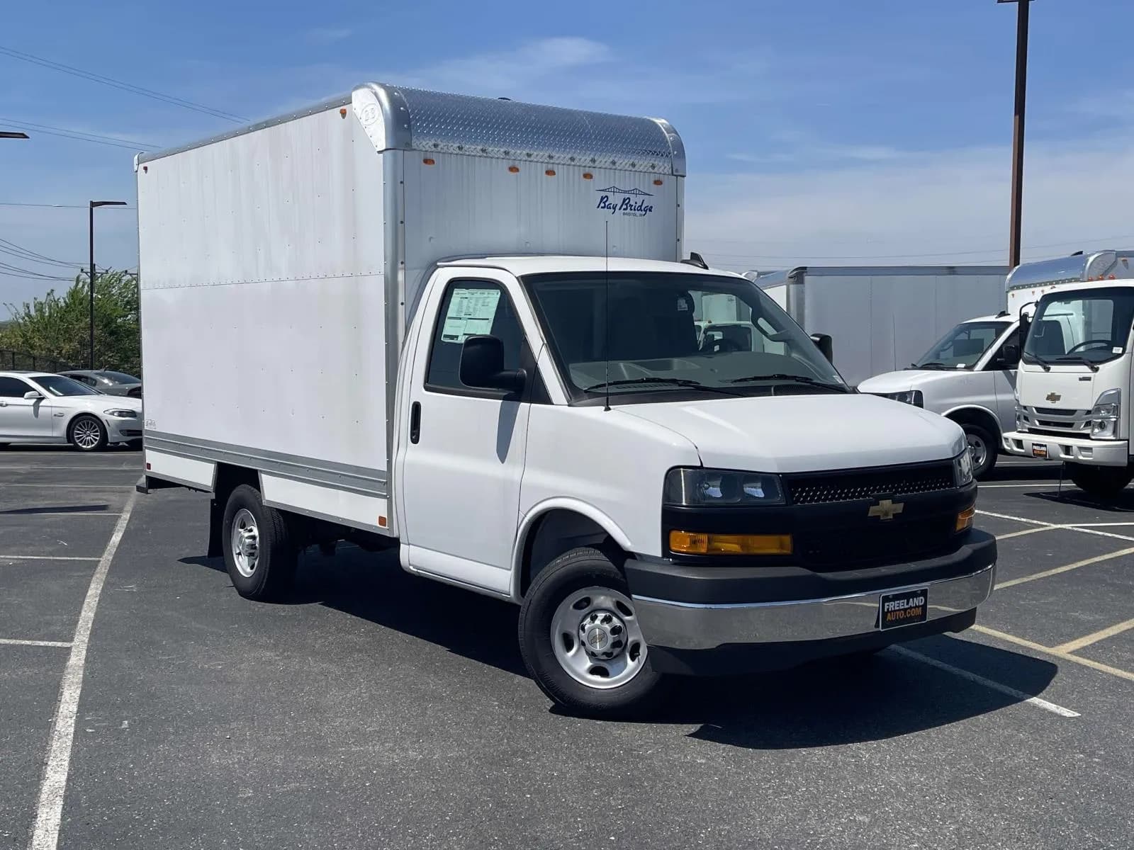 2025 Chevrolet Express 3500 - Box