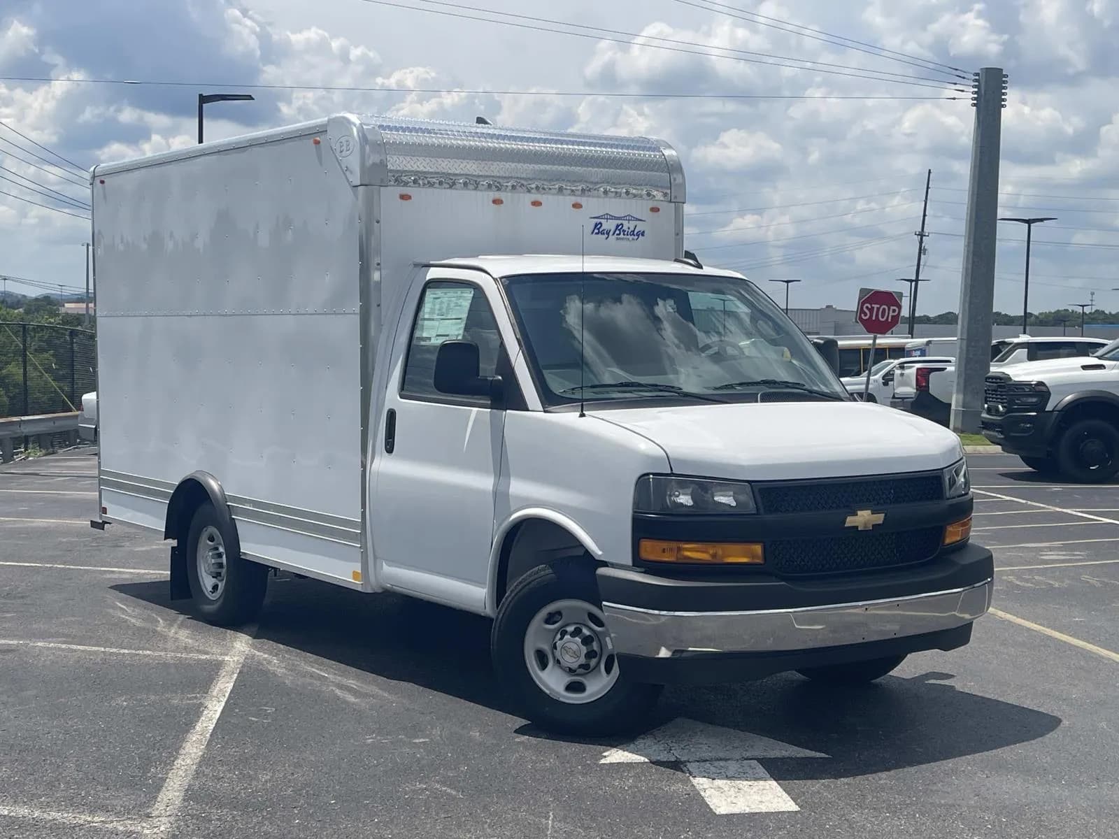 2026 Chevrolet Express 3500 - Box