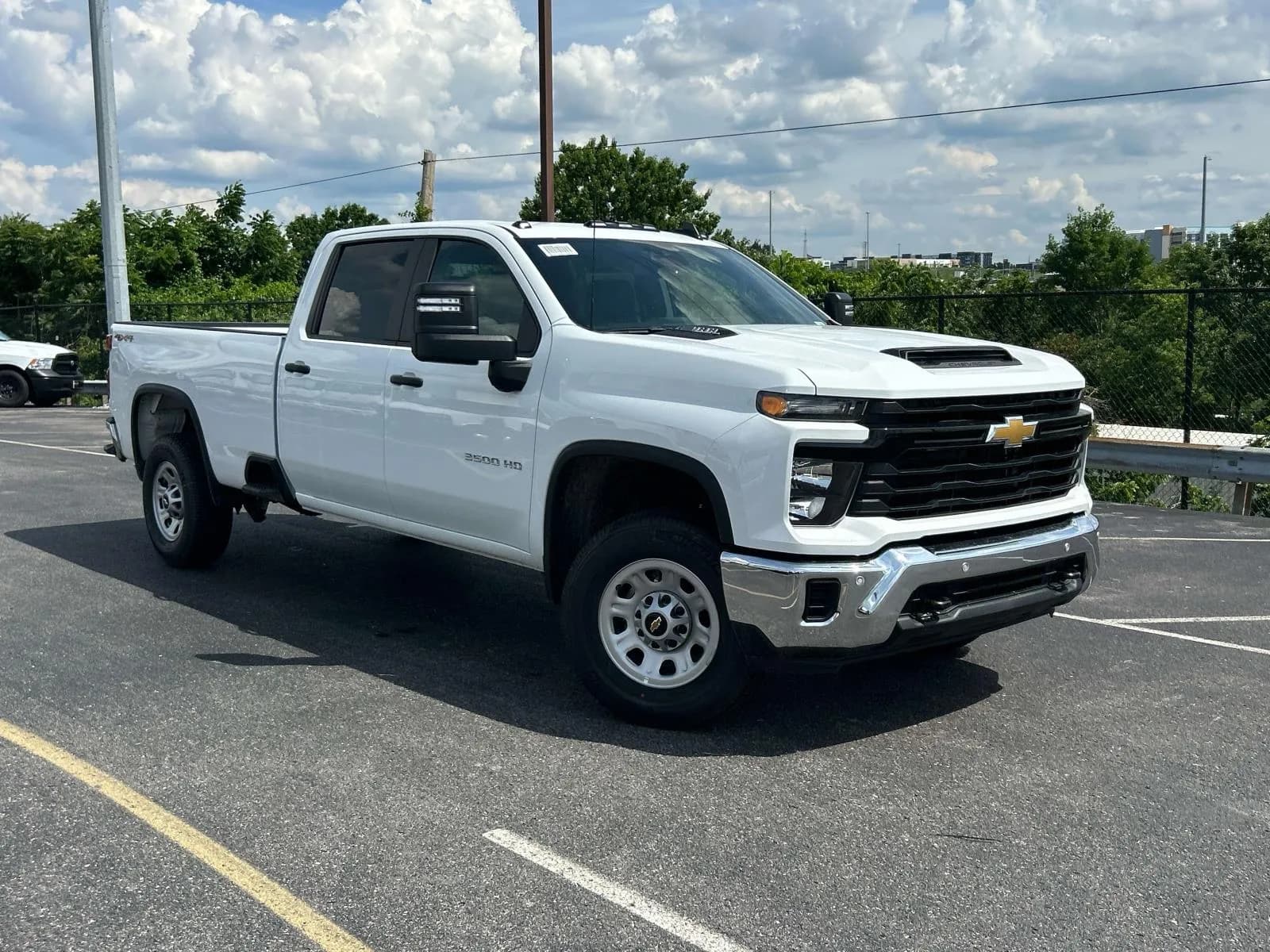 2026 Chevrolet Silverado 3500 Crew Cab - Pickup