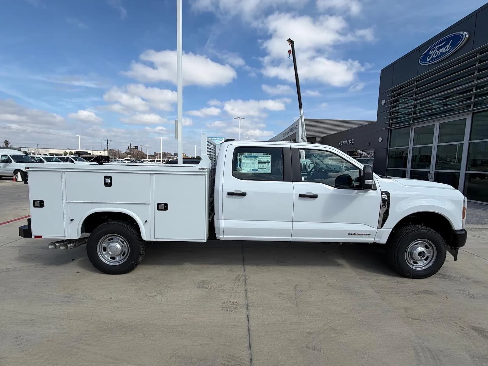 2026 Ford F-250 Crew Cab - Service