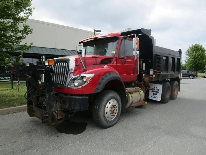 2017 International 7600 - Dump