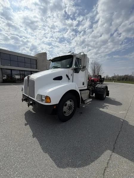 2007 Kenworth T300 - Chassis