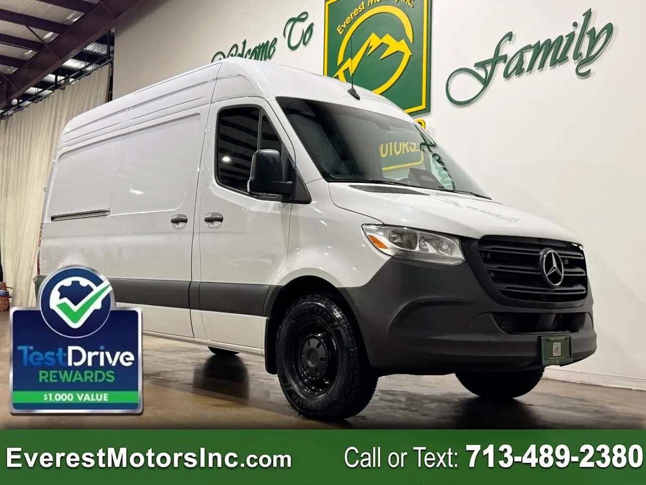 2025 Mercedes-Benz Sprinter Cargo Van 2500 - Vans