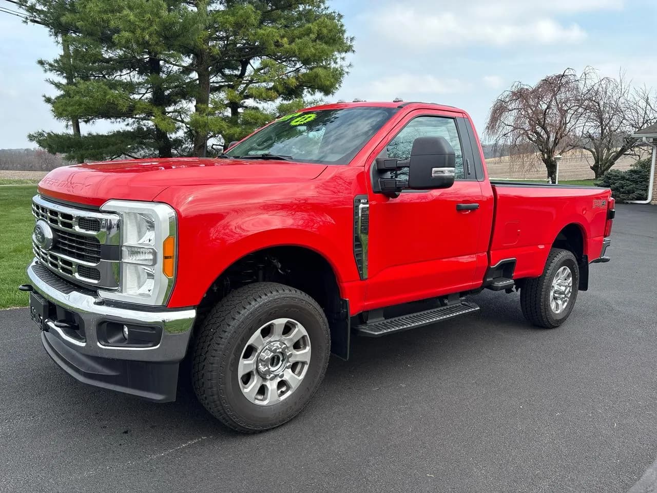 2023 Ford F-350 SD XLT - Pickup