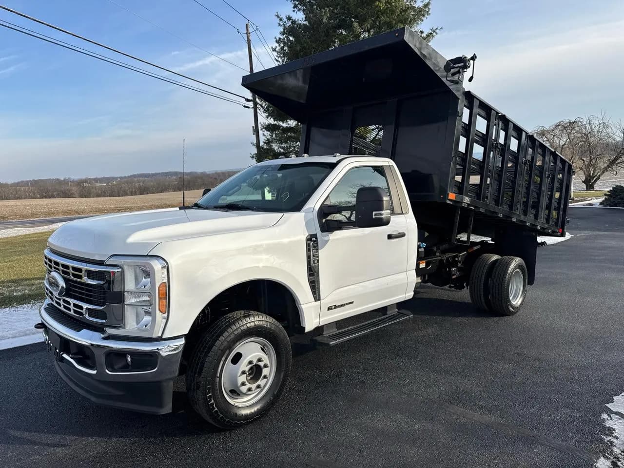 2024 Ford F-350 SD XL - Pickup