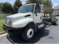 2017 International DURASTAR 4300 - Chassis