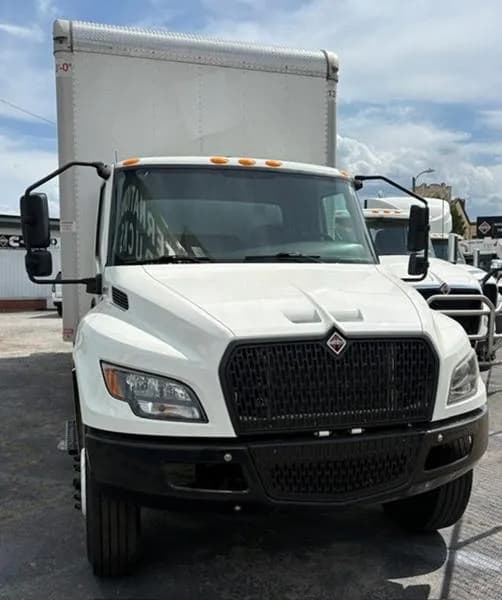 2023 International MV Series Cummins B6.7 Day Cab_4x2 - Day Cab