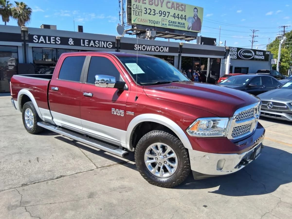 2016 Ram 1500 Laramie - Pickup