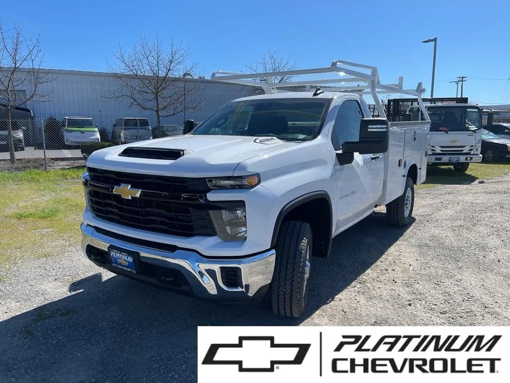 2026 Chevrolet Silverado 2500 - Service