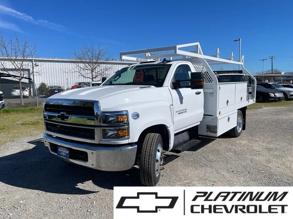 2023 Chevrolet Silverado 5500 - Pickup
