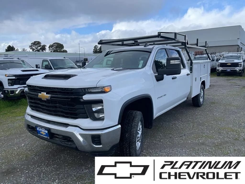 2026 Chevrolet Silverado 2500 Crew Cab - Service