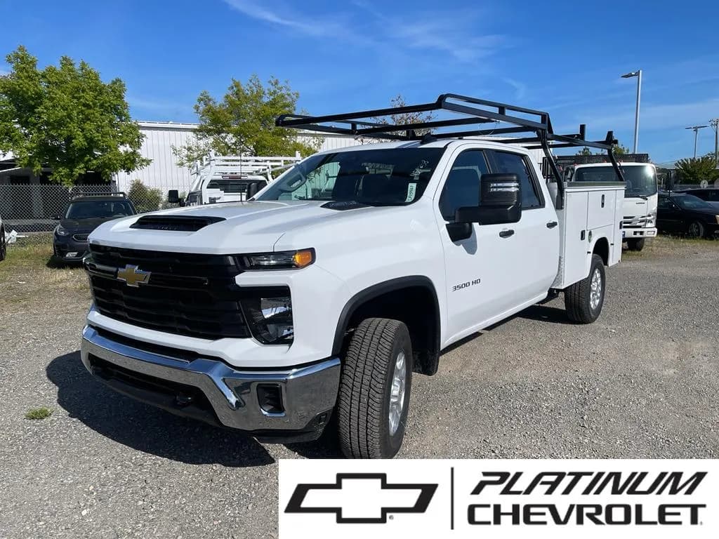 2026 Chevrolet Silverado 3500 Crew Cab - Service