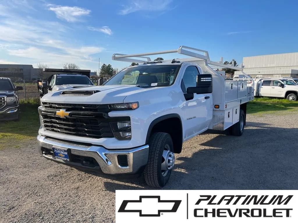 2025 Chevrolet Silverado 3500 - Pickup