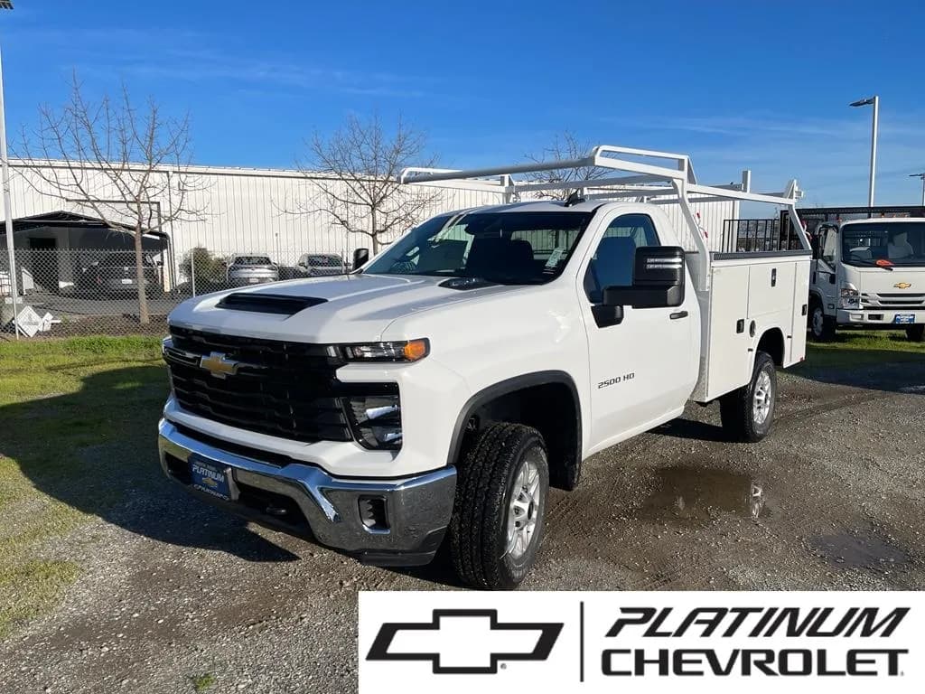 2026 Chevrolet Silverado 2500 - Service