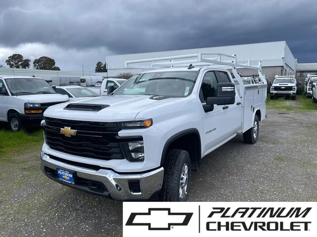 2026 Chevrolet Silverado 2500 - Service