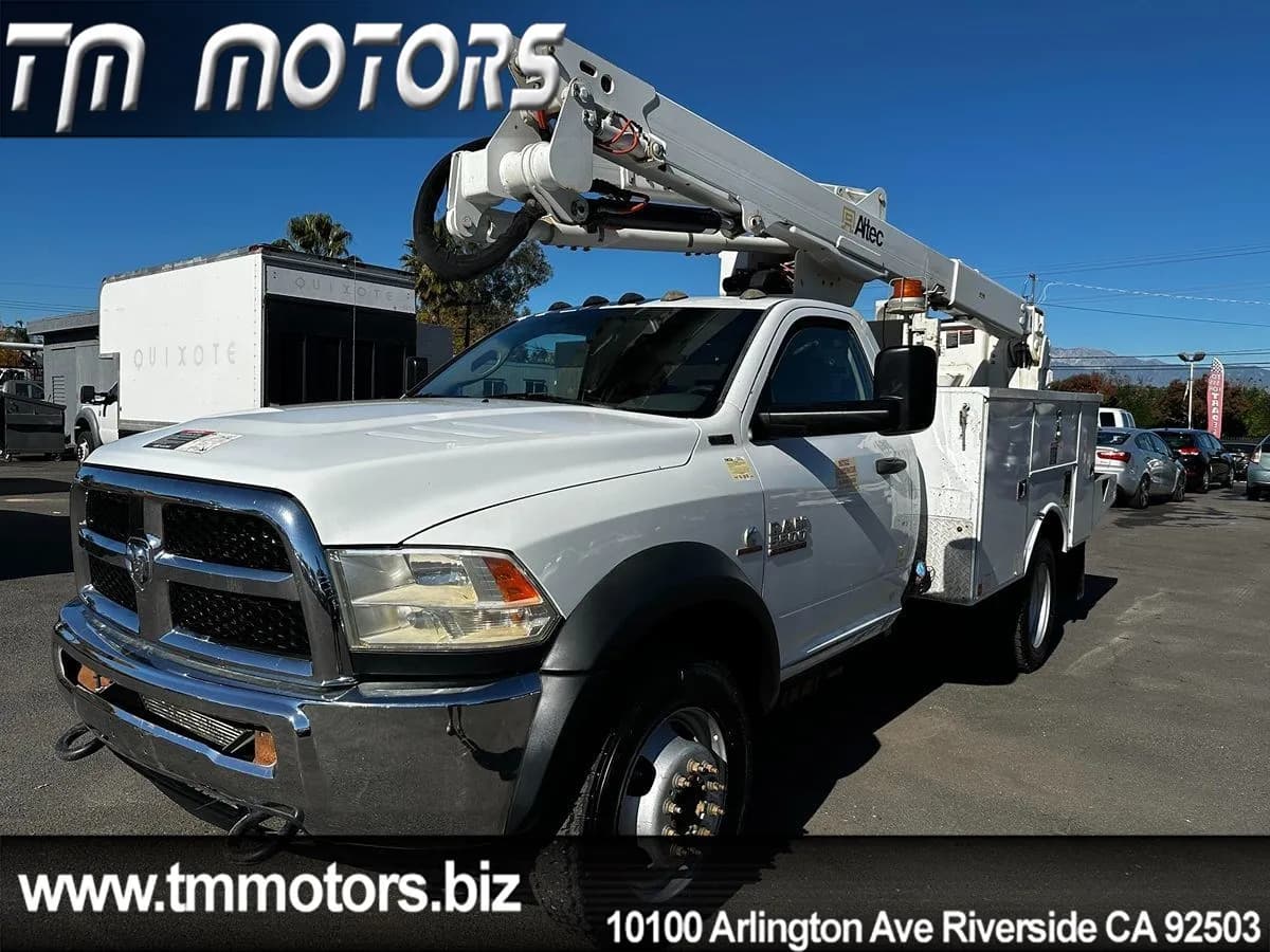 2017 Ram 5500 Chassis Cab - Bucket