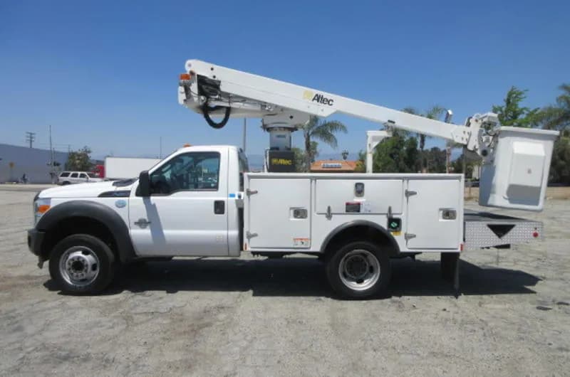 2016 Ford F450 - Bucket