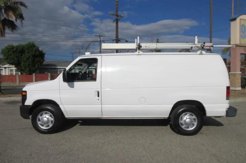 2011 Ford E350 - Bucket