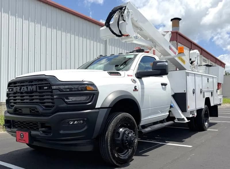 2025 Palfinger ETCMH40IH / Ram 5500 - Bucket
