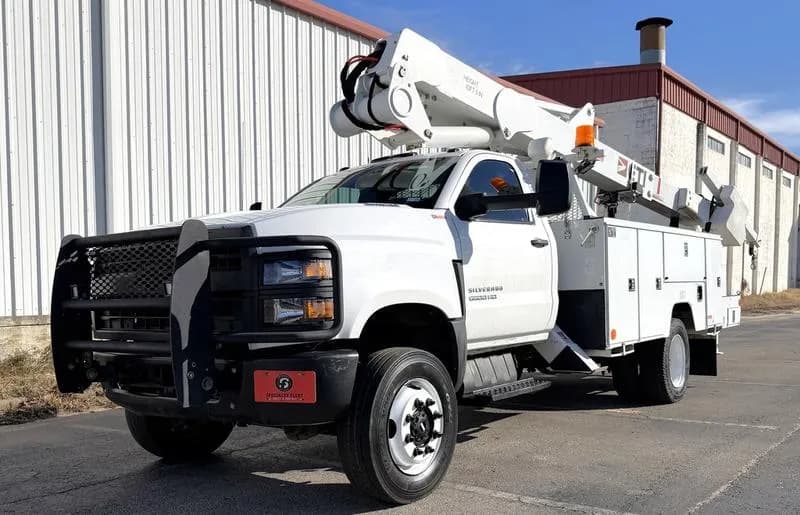 2019 Chevrolet 6500HD / ETI ETCMH37 - - Bucket