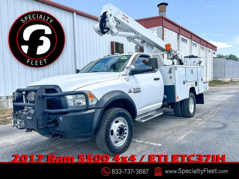 2017 Ram 5500 - Bucket