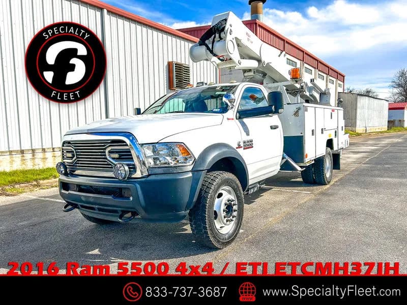 2016 Ram 5500 - Bucket