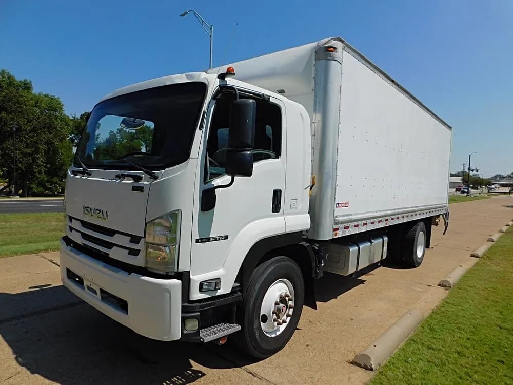 2018 Isuzu FTR - Box