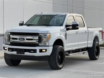 2017 Ford F-250 Super Duty XLT - Pickup