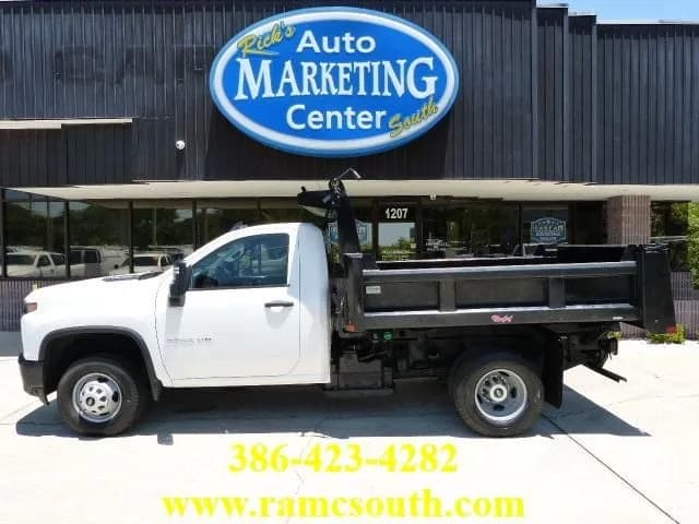 2023 Chevrolet Silverado 3500HD CC 6.6L V8 - Dump