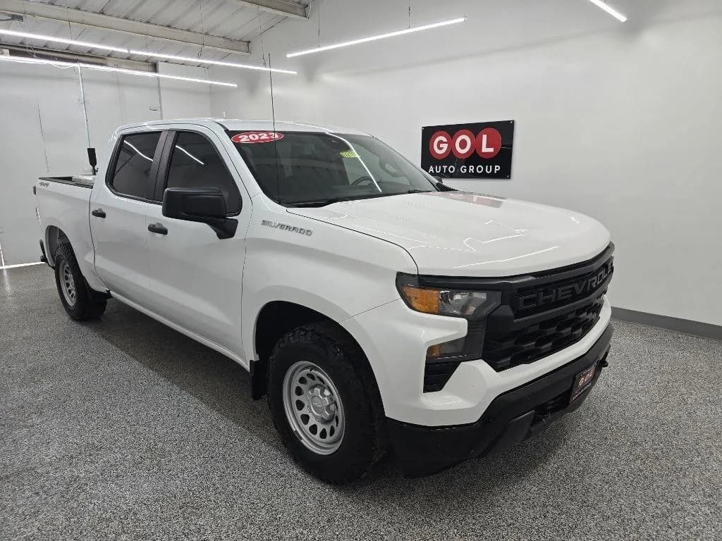 2023 Chevrolet Silverado 1500 Crew Cab - Pickup
