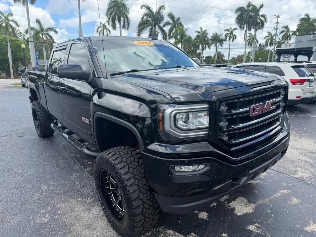 2017 GMC Sierra 1500 SLT Crew Cab Short