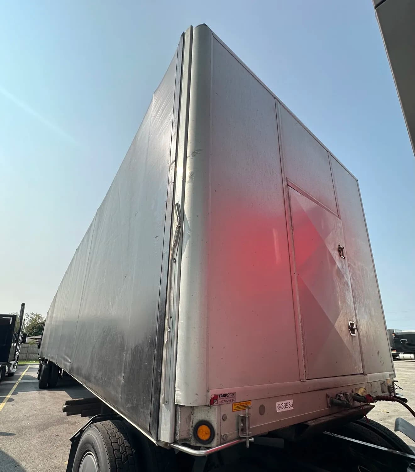 Curtain Side / Roll Tarp Trailers / Curtain Side Trucks - Curtain Side / Roll Tarp Trailers / Curtain Side Trucks