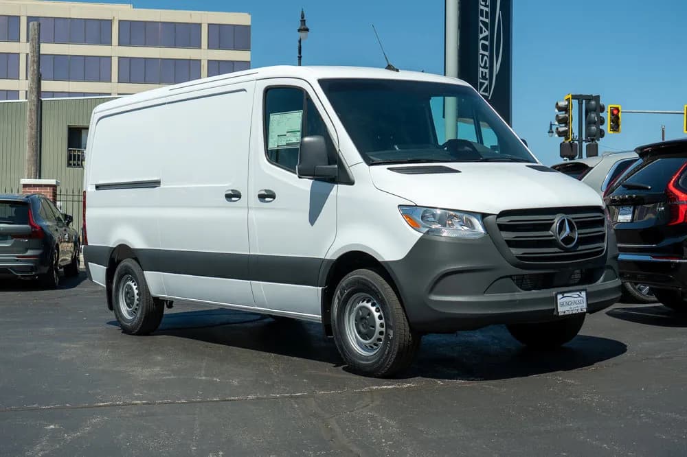 2026 Mercedes-Benz Sprinter Cargo Van 2500 Full-size Cargo Van - Vans