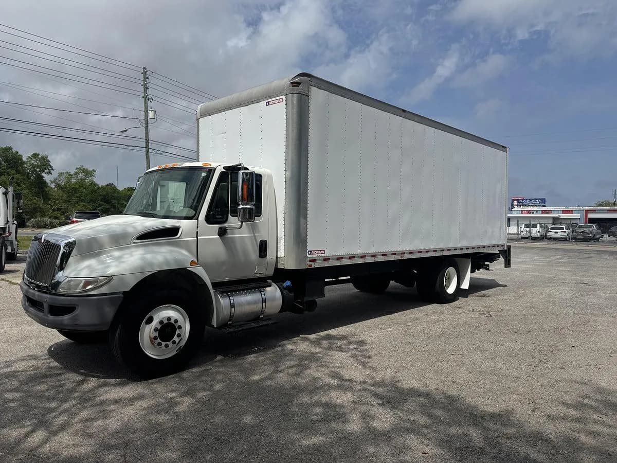 2018 International 4300