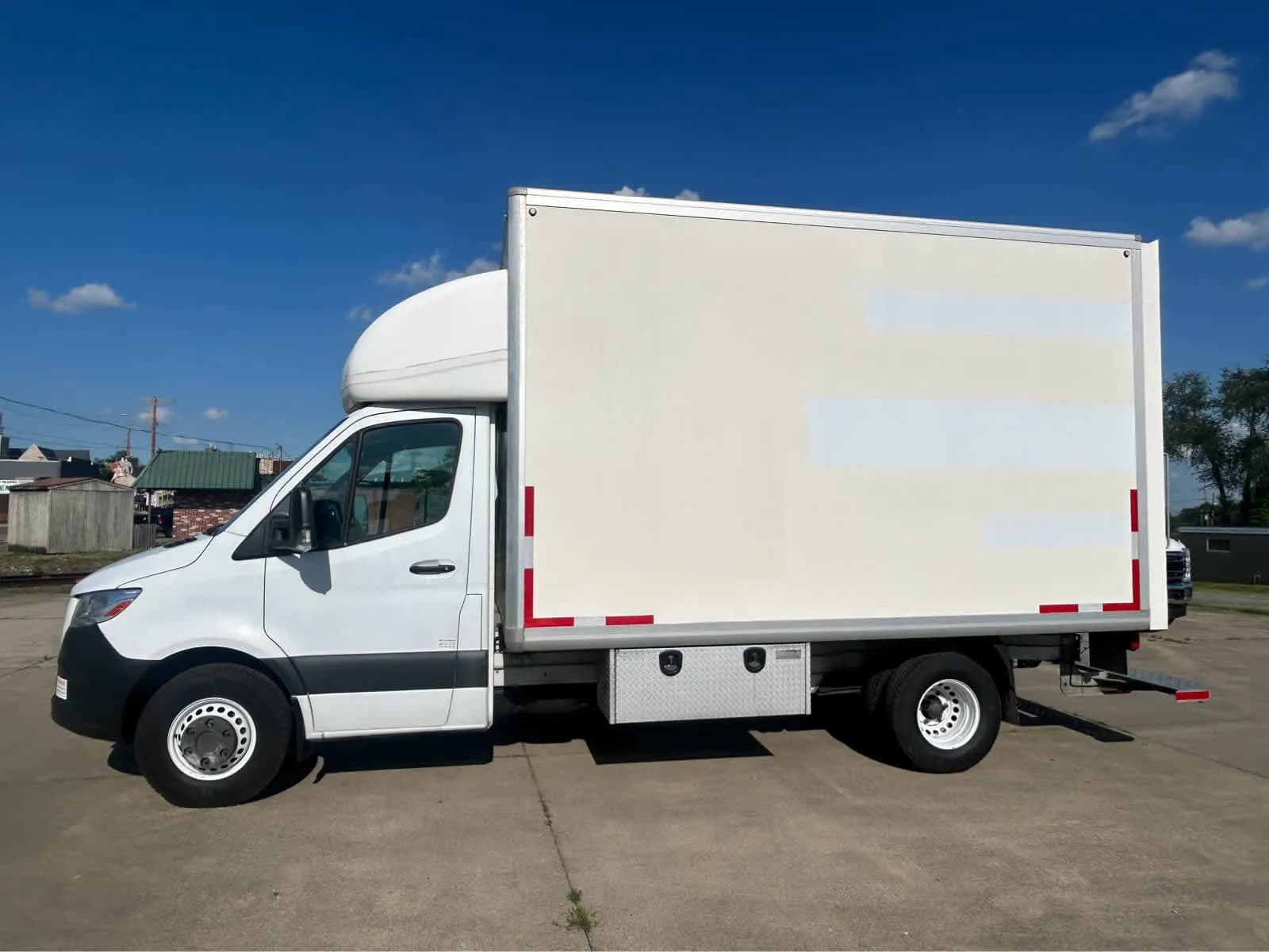 2021 Freightliner Sprinter Cab Chassis