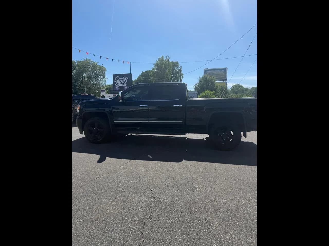 2016 GMC Sierra 2500HD SLT Crew Cab - Pickup